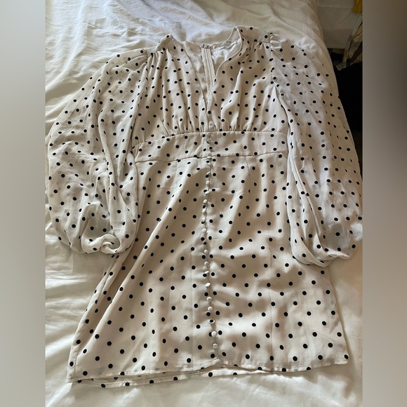 NWT very beautiful polka dot dress - Picture 2 of 7
